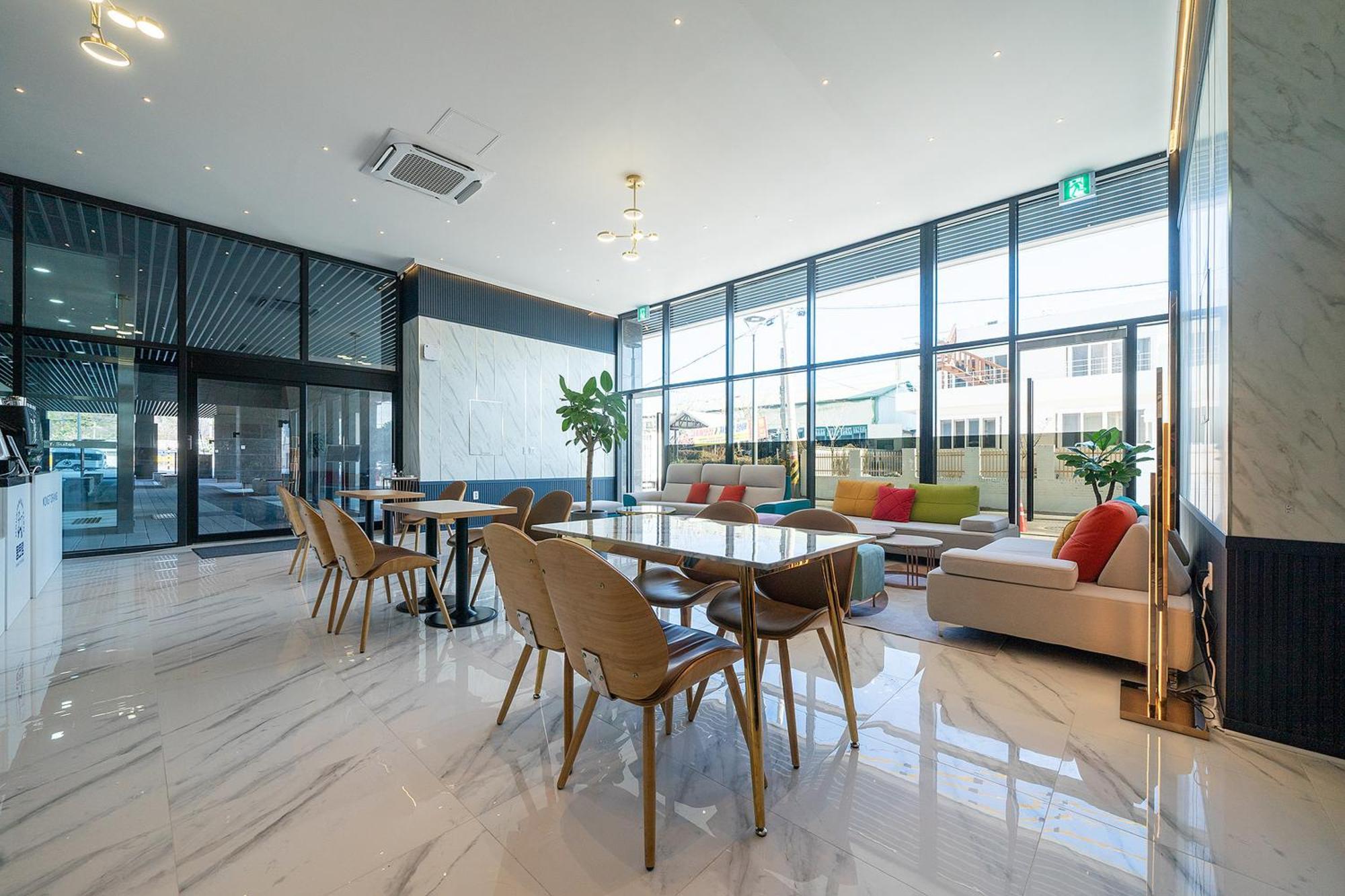 Gangneung Chonpines Ocean Suites Hotel المظهر الخارجي الصورة